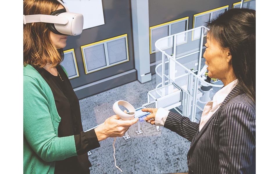 借助虚拟现实 (VR) 技术，直观地了解您的生产解决方案